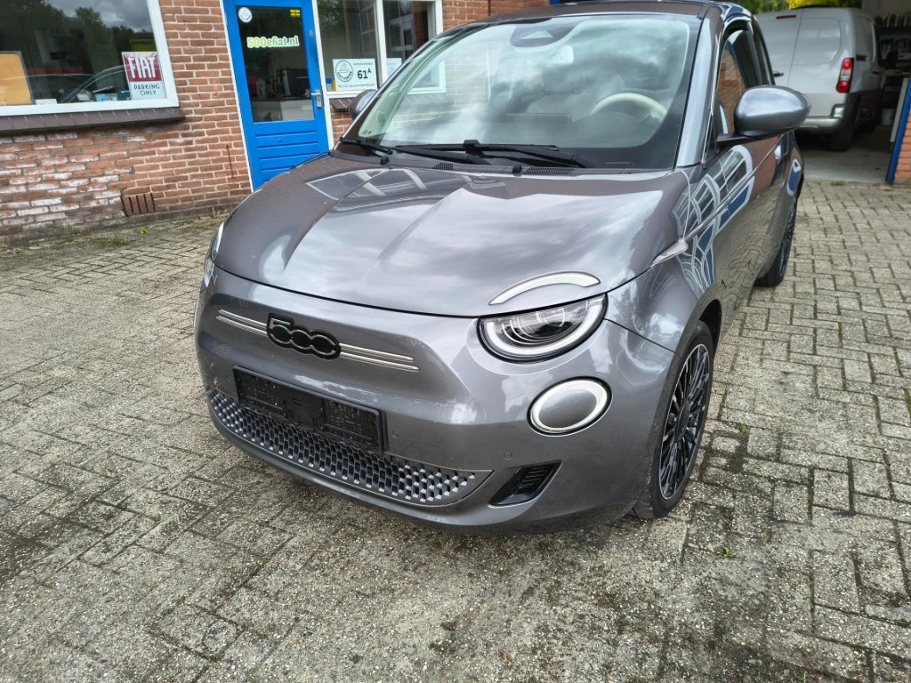 Hoofdafbeelding Fiat 500e