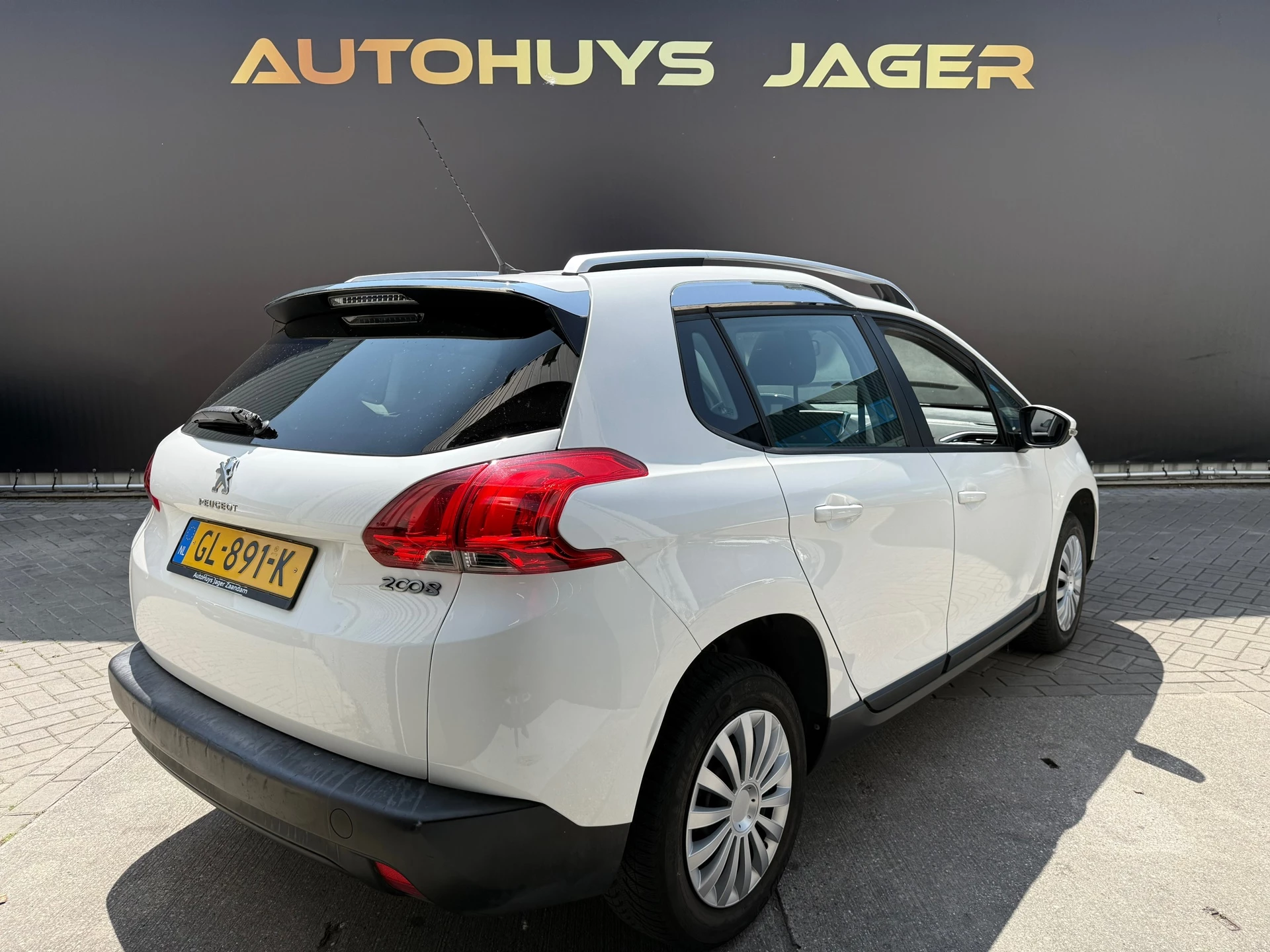 Hoofdafbeelding Peugeot 2008