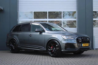 Hoofdafbeelding Audi SQ7 Audi SQ7 4.0 TDI quattro 7p ACC/Head-Up/Bose/Luchtvering/Panodak/Carbon/Apple/Massage/Achterasbesturing/Dealer/Trekhaak/BTW/23"