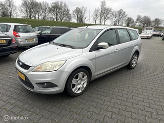 Ford Focus Wagon 1.8 Titanium