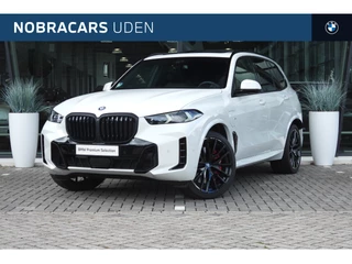 BMW X5 xDrive50e High Executive M Sport Automaat / Panoramadak / Trekhaak / Soft-Close / Stoelventilatie / Stoelverwarming / Comfort Access / Adaptieve LED / Parking Assistant Professional