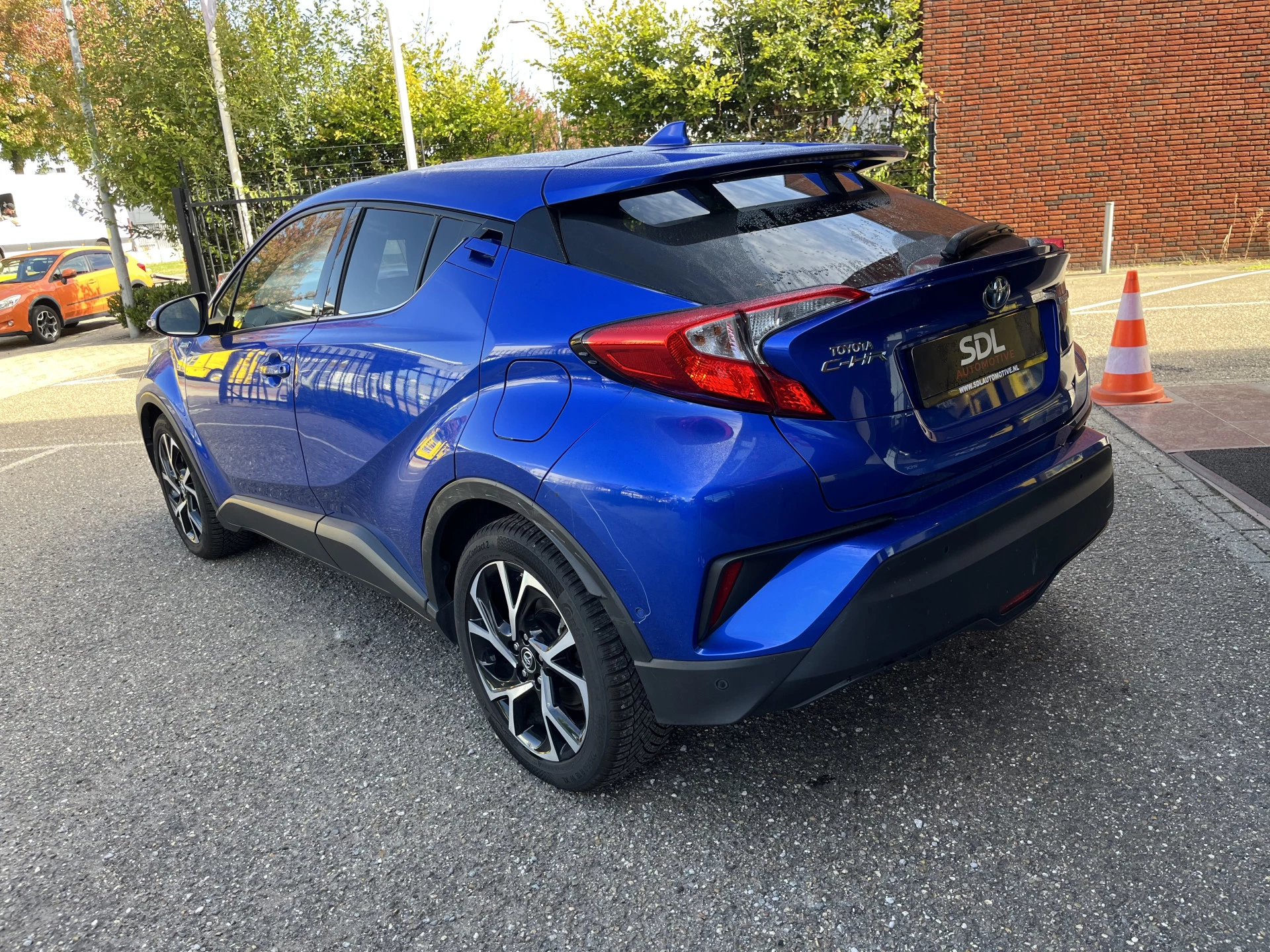 Hoofdafbeelding Toyota C-HR