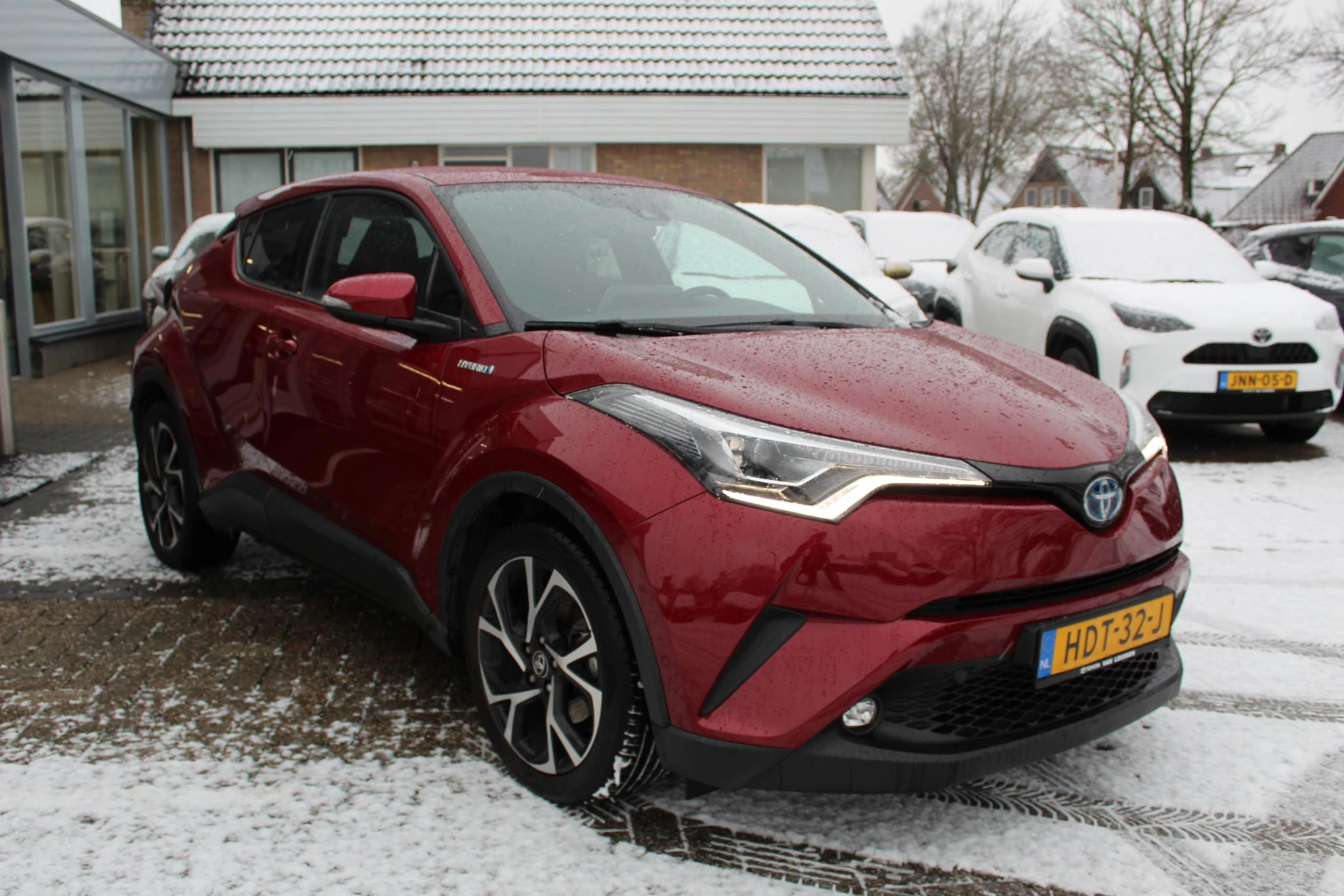 Hoofdafbeelding Toyota C-HR
