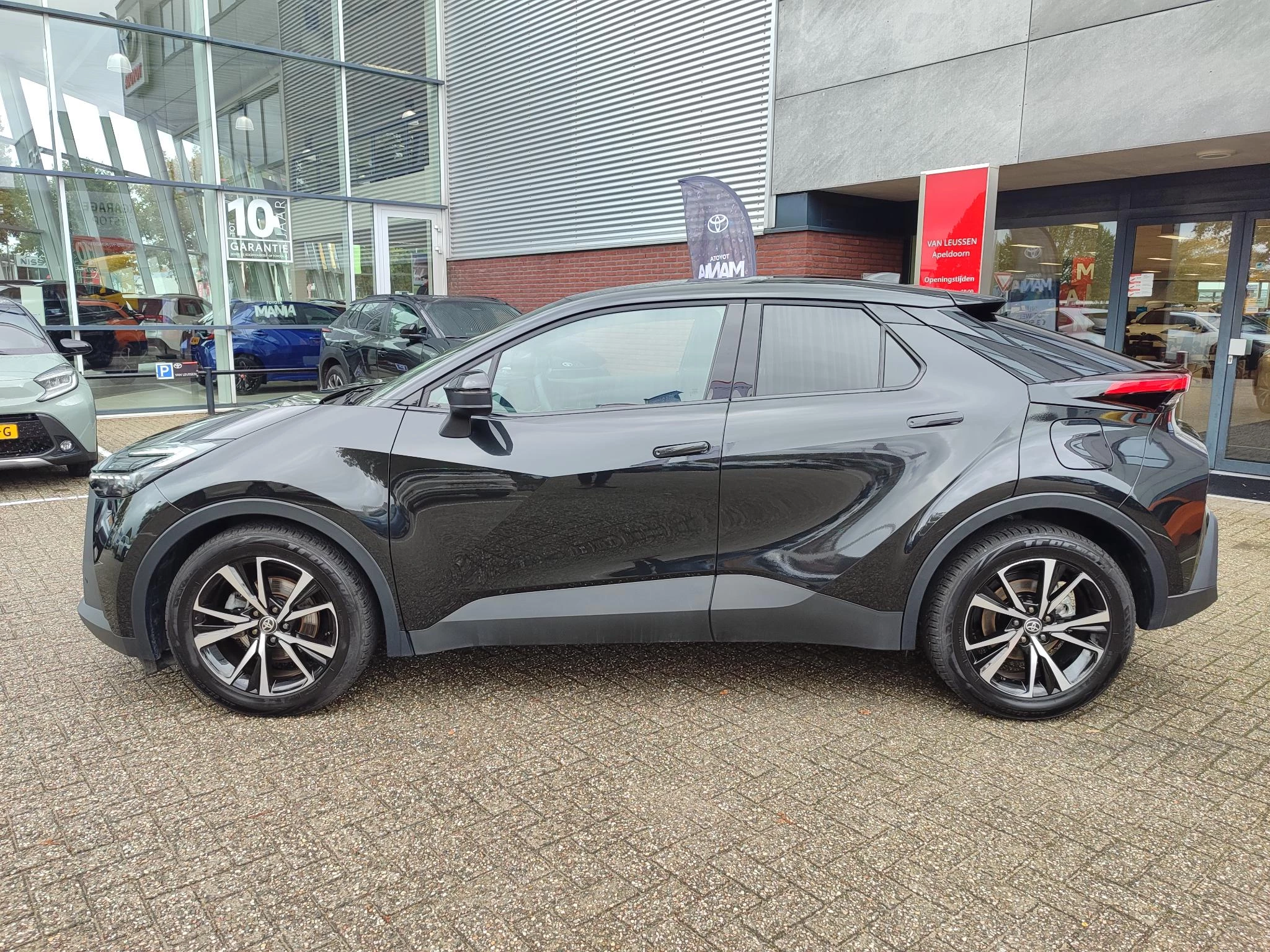 Hoofdafbeelding Toyota C-HR