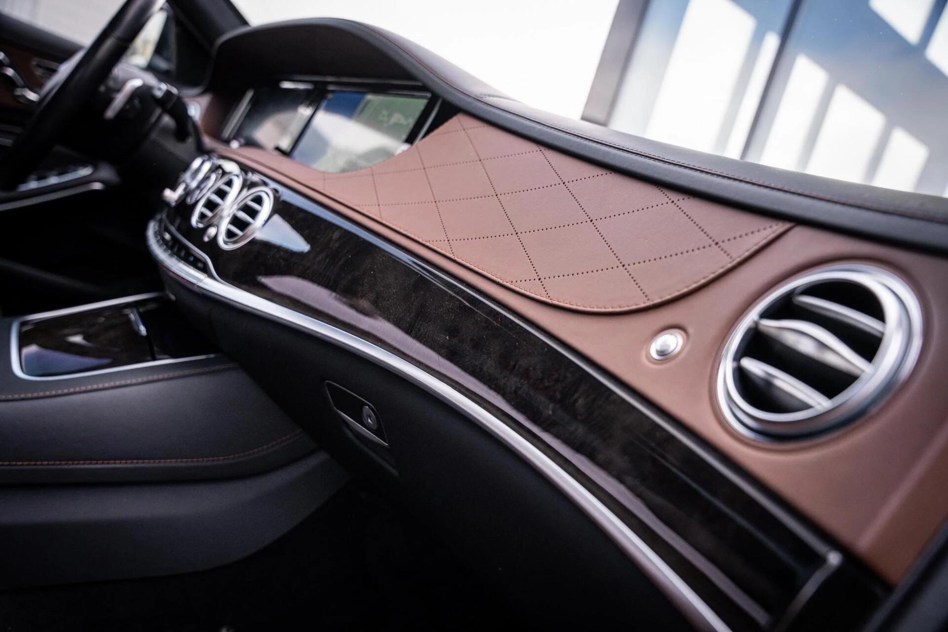 Hoofdafbeelding Mercedes-Benz S-Klasse
