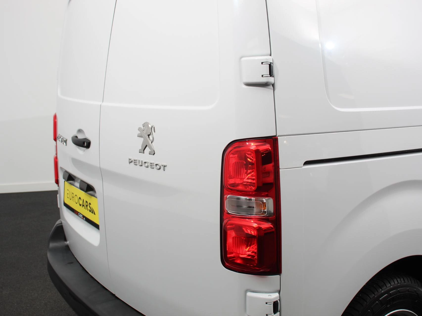 Hoofdafbeelding Peugeot e-Expert