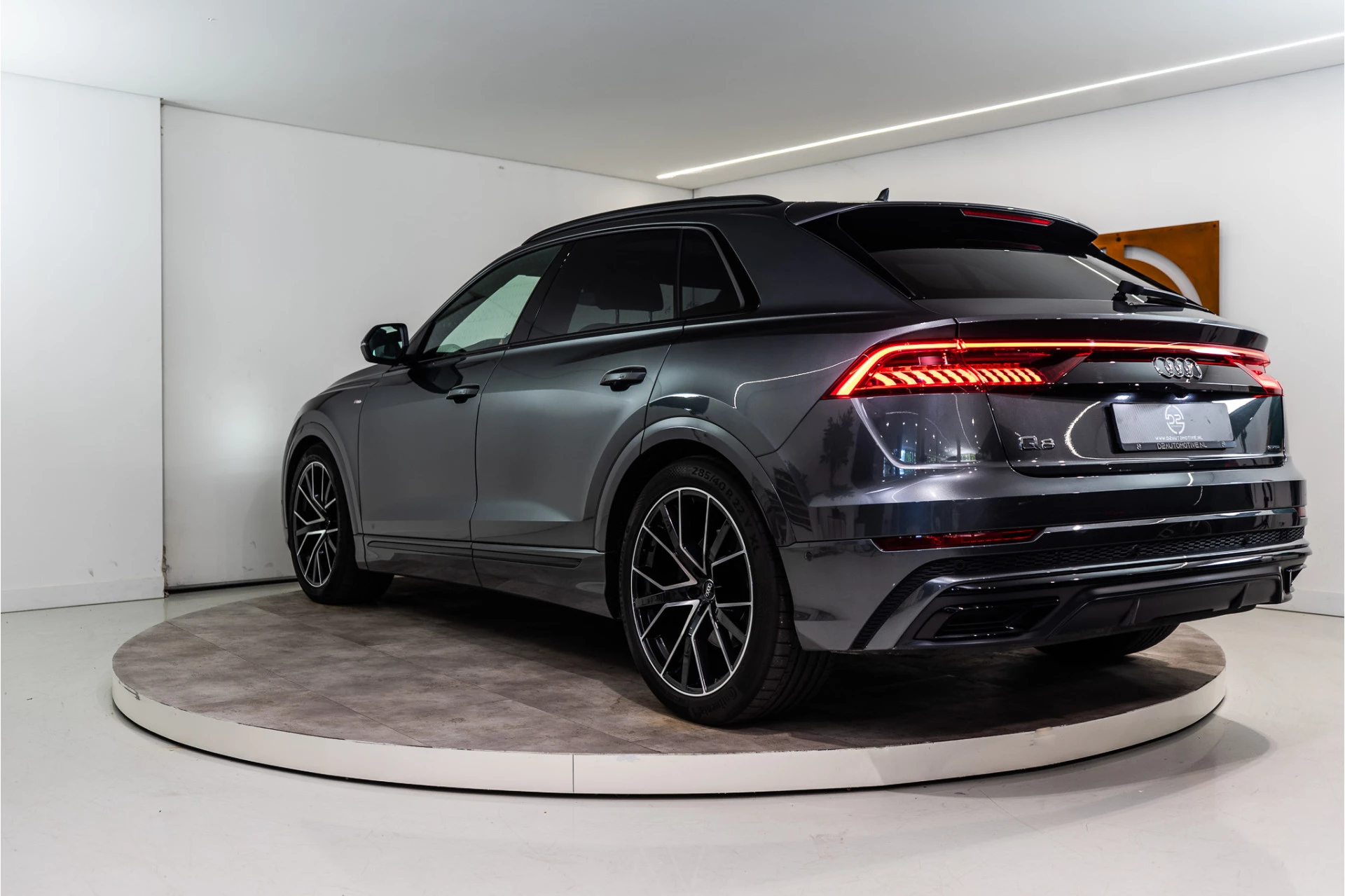 Hoofdafbeelding Audi Q8