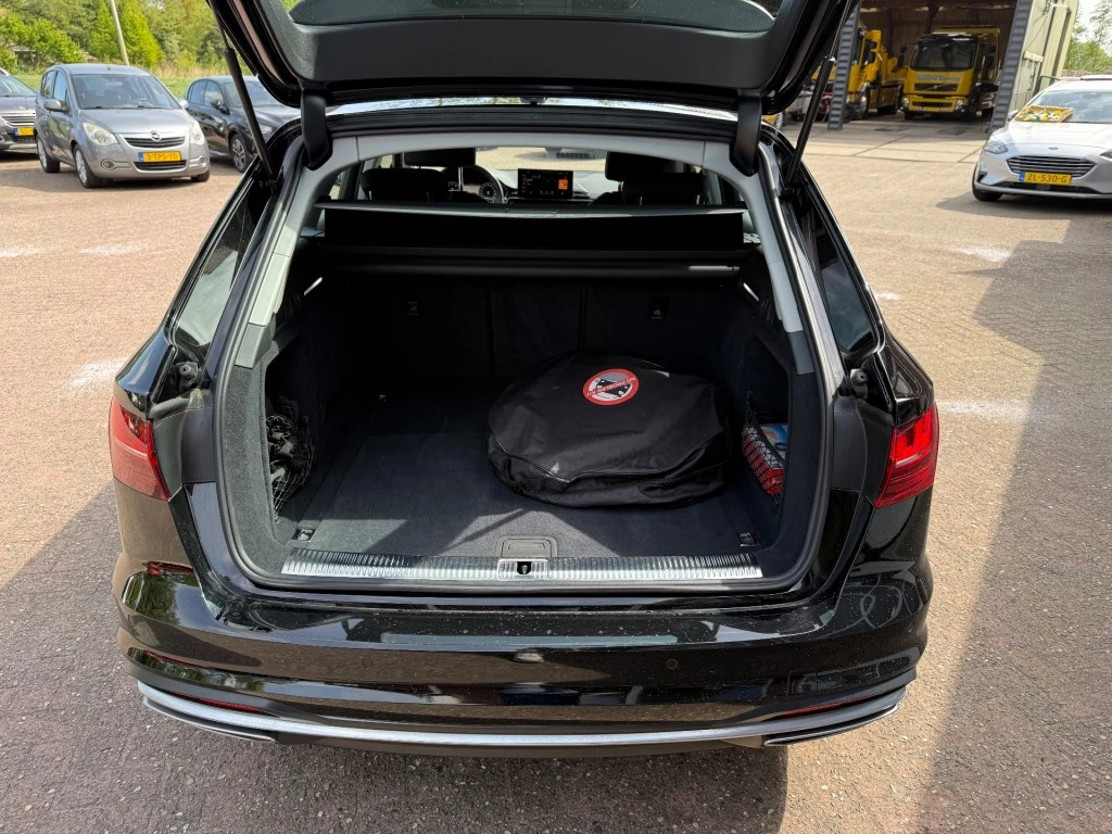 Hoofdafbeelding Audi A4