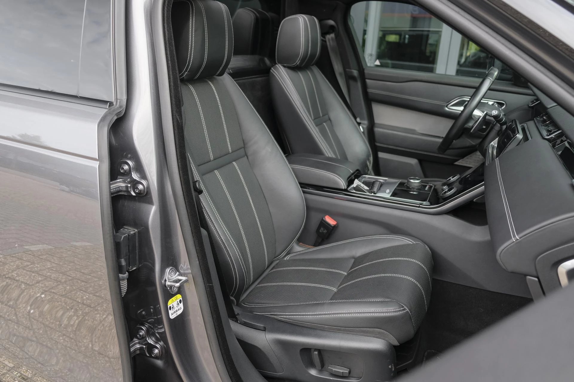 Hoofdafbeelding Land Rover Range Rover Velar