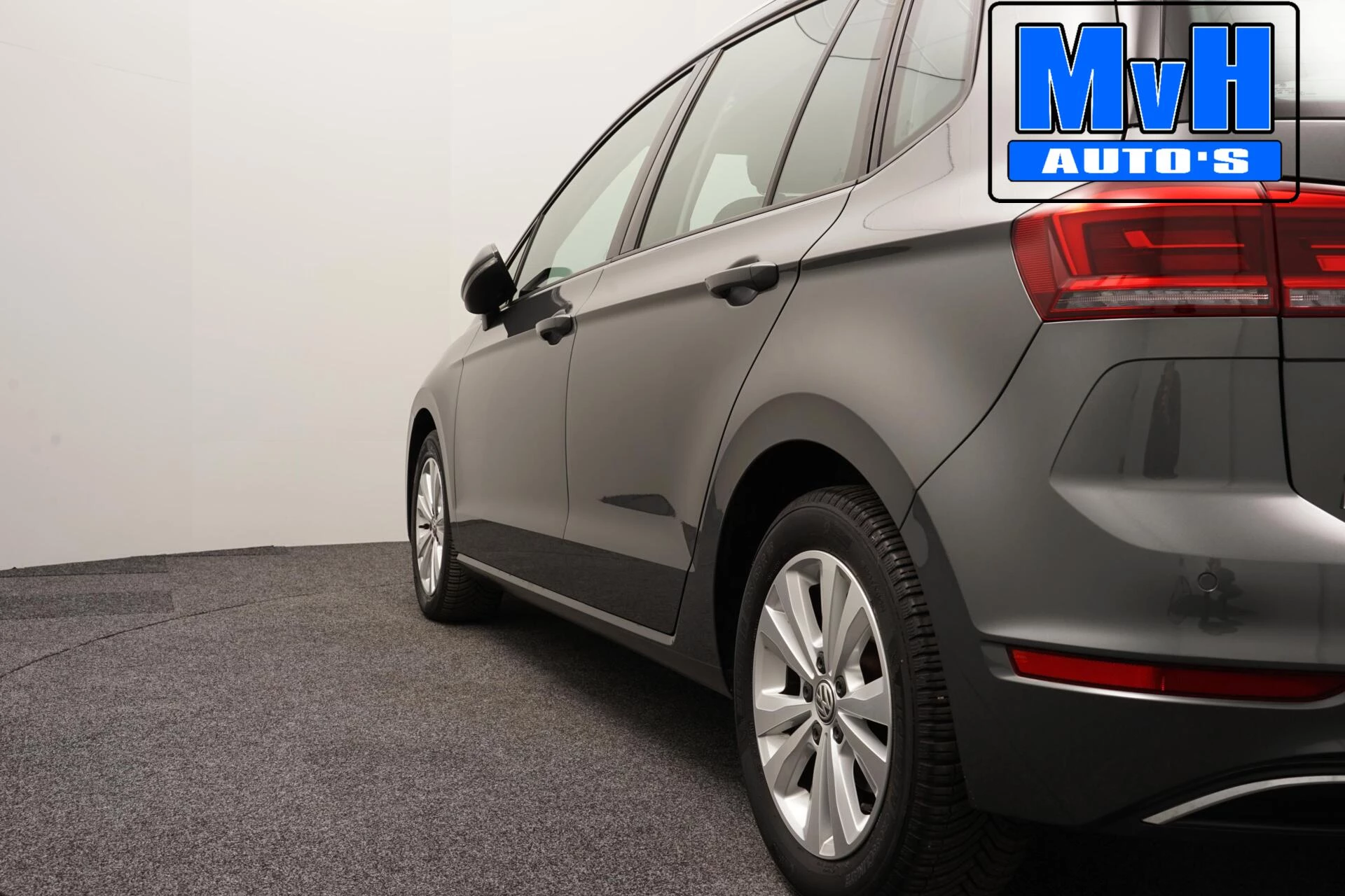 Hoofdafbeelding Volkswagen Golf Sportsvan