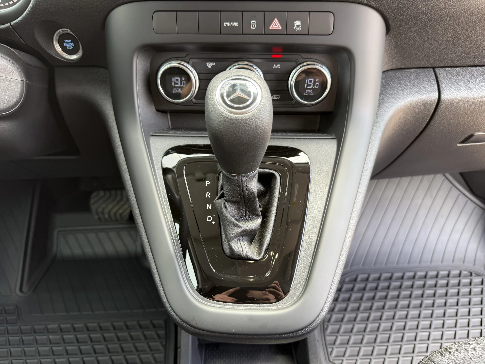 Hoofdafbeelding Mercedes-Benz eCitan