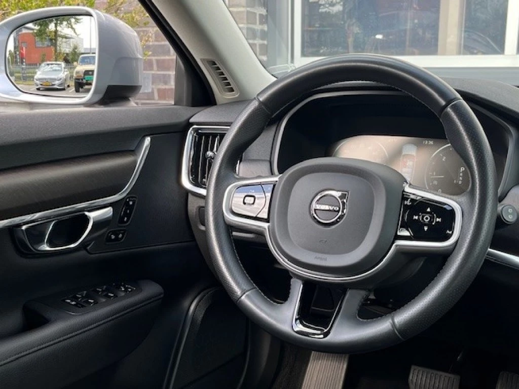 Hoofdafbeelding Volvo V90