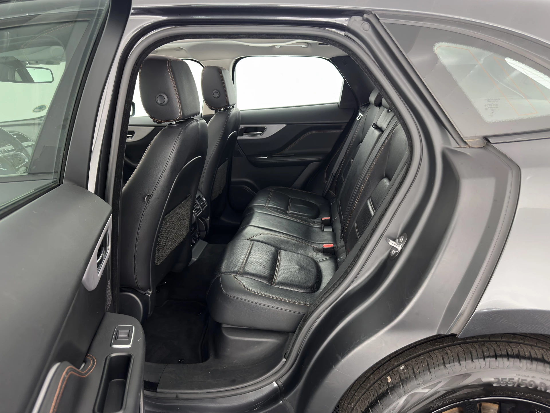 Hoofdafbeelding Jaguar F-PACE