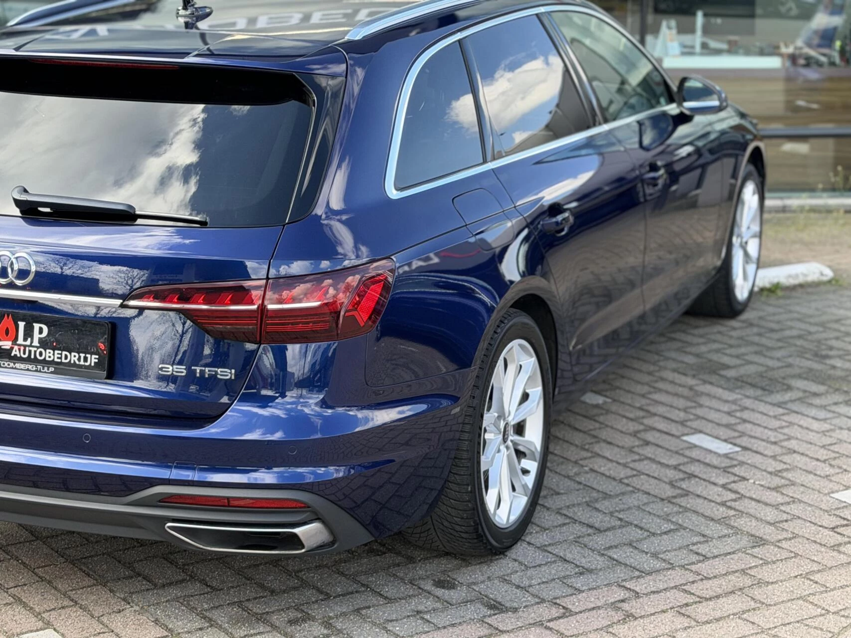 Hoofdafbeelding Audi A4