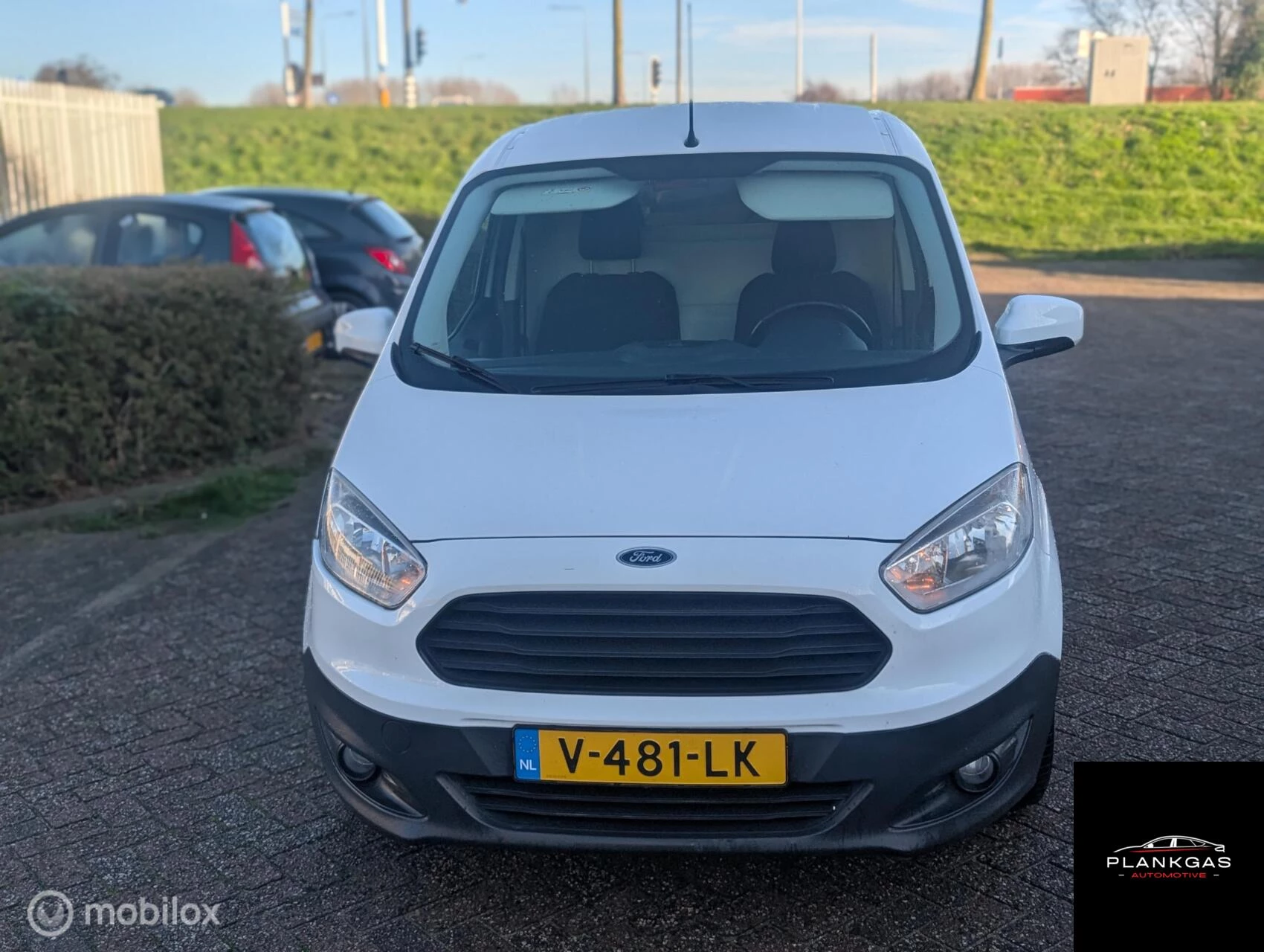 Hoofdafbeelding Ford Transit Courier