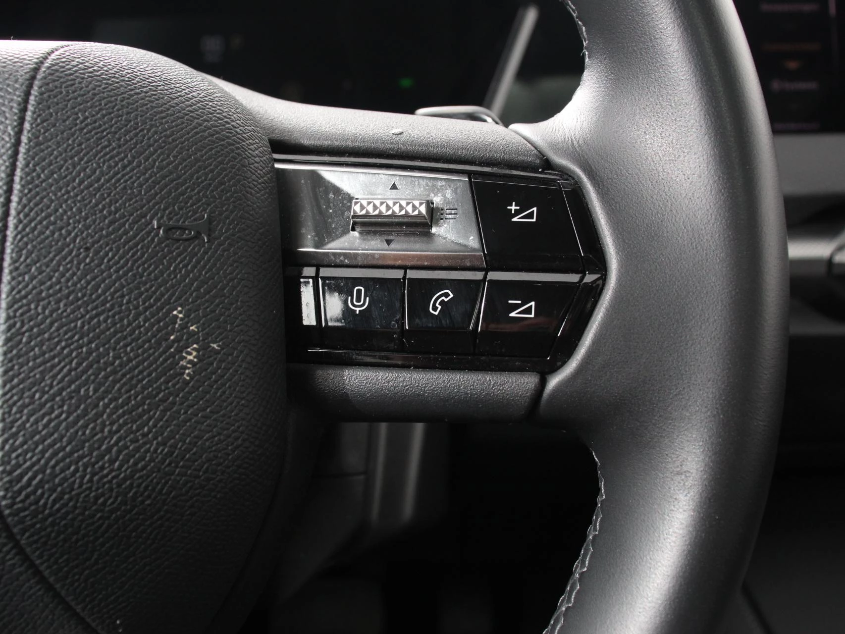 Hoofdafbeelding DS DS 4