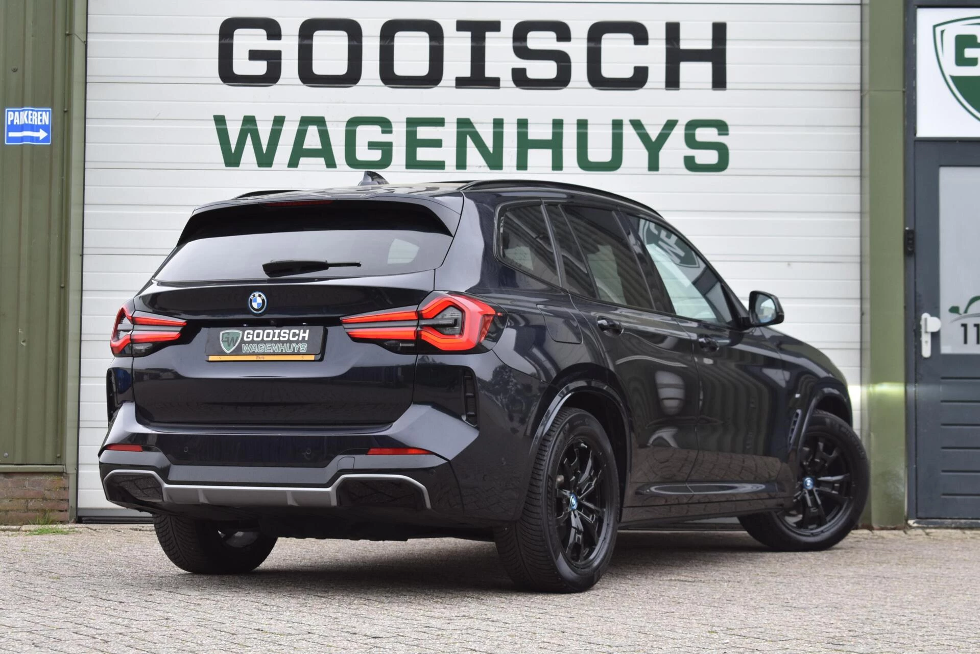 Hoofdafbeelding BMW iX3
