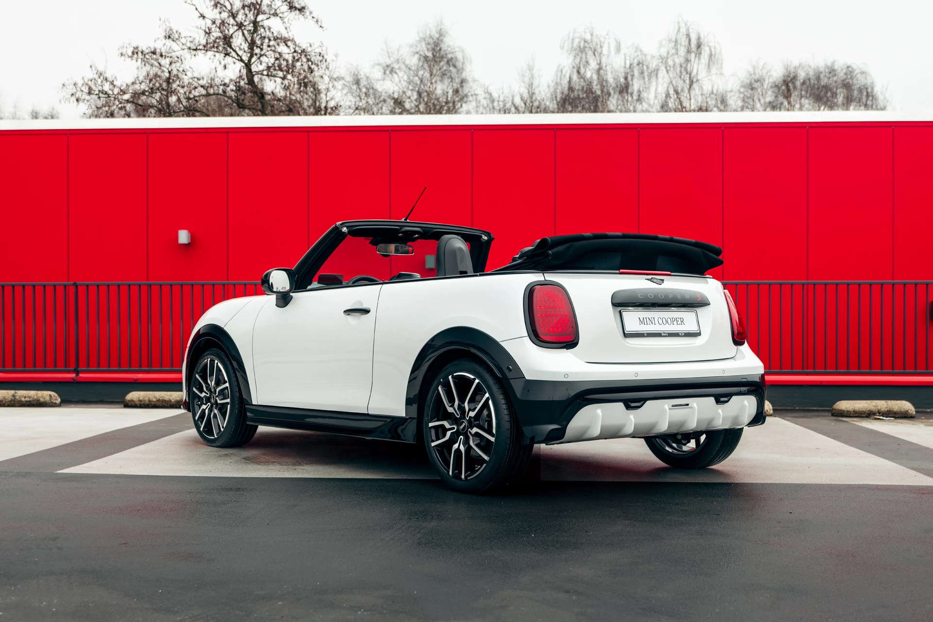 Hoofdafbeelding MINI Cabrio