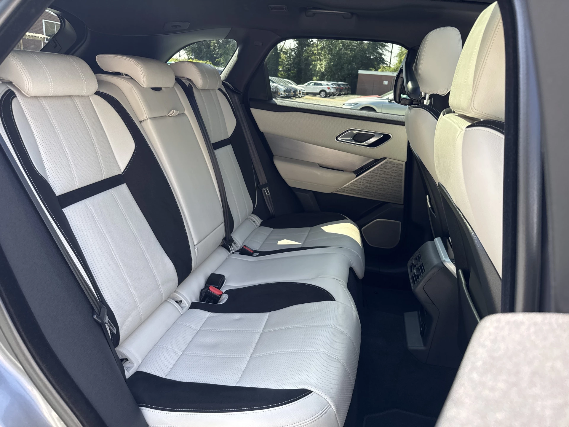 Hoofdafbeelding Land Rover Range Rover Velar