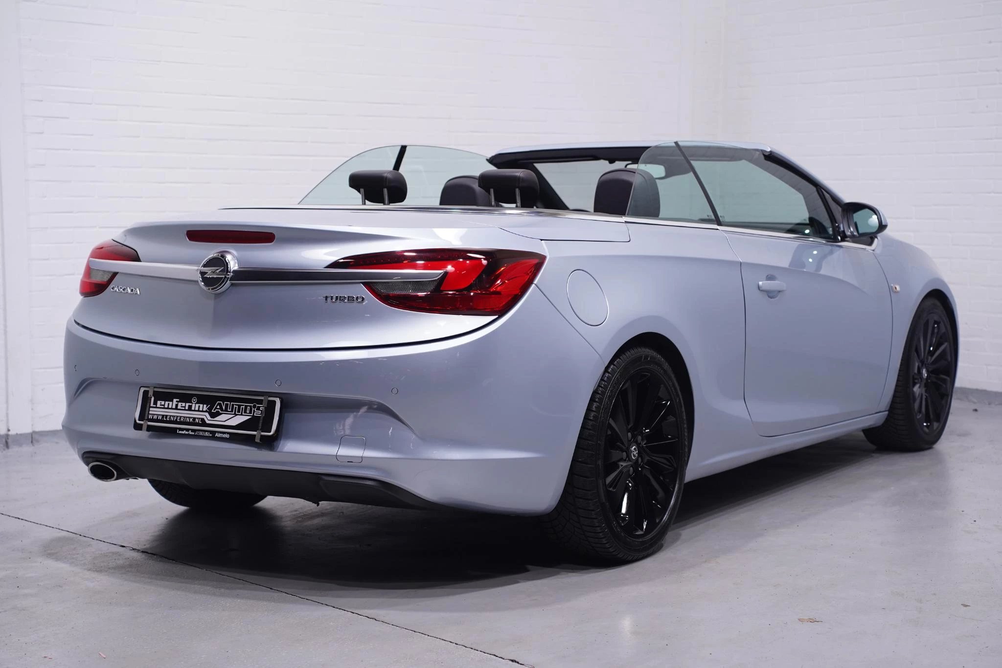 Hoofdafbeelding Opel Cascada