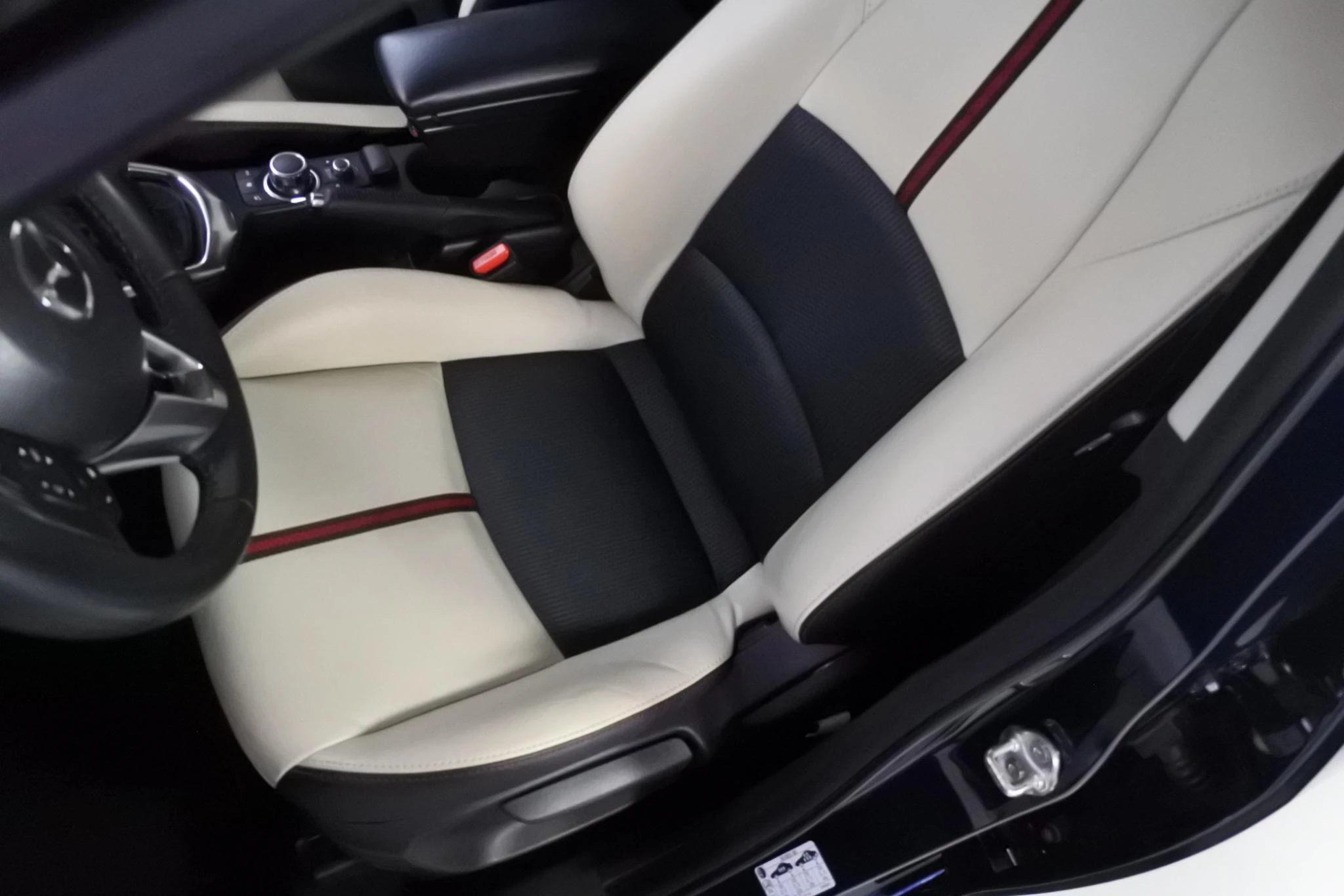 Hoofdafbeelding Mazda 2