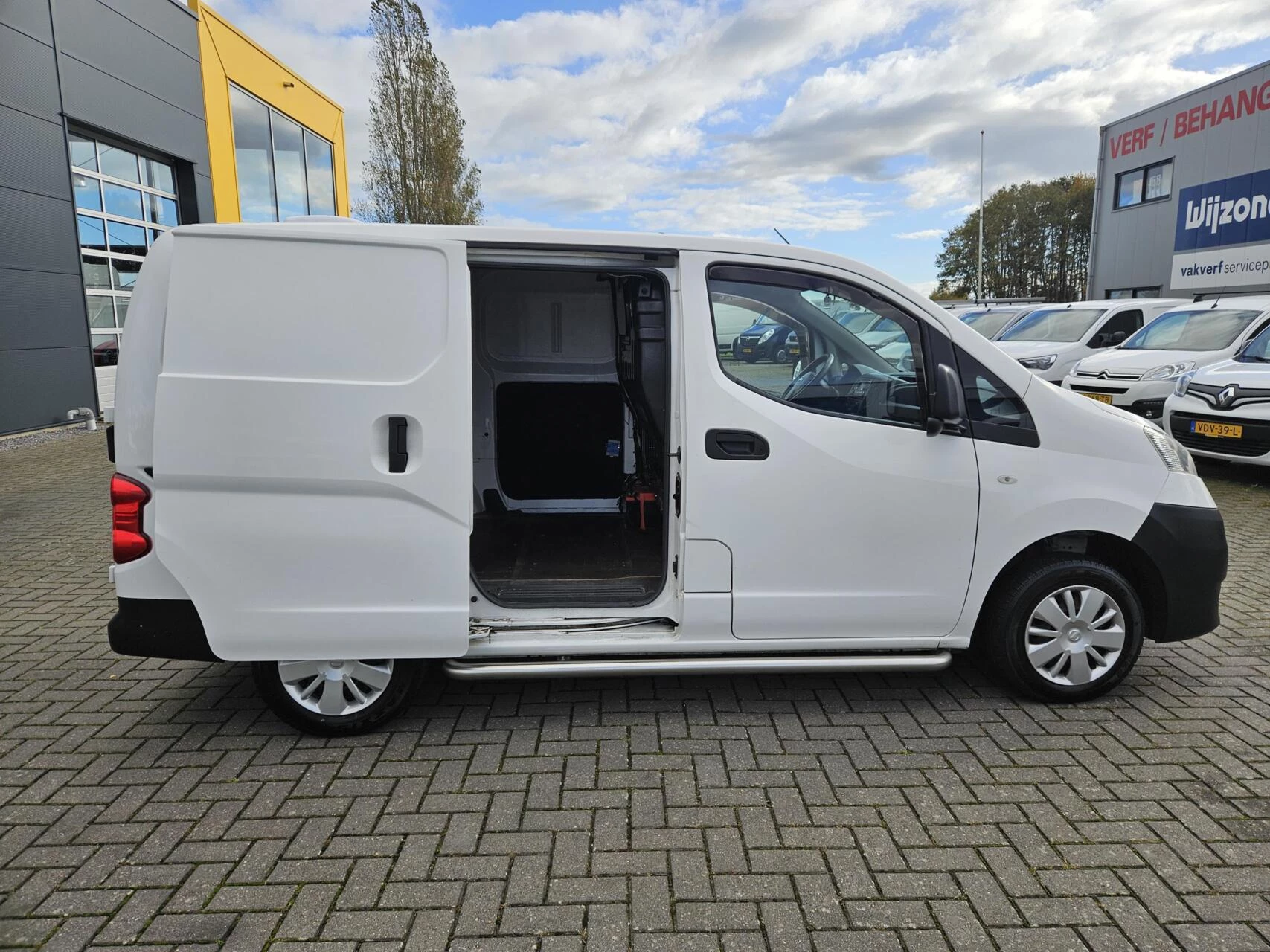 Hoofdafbeelding Nissan NV200
