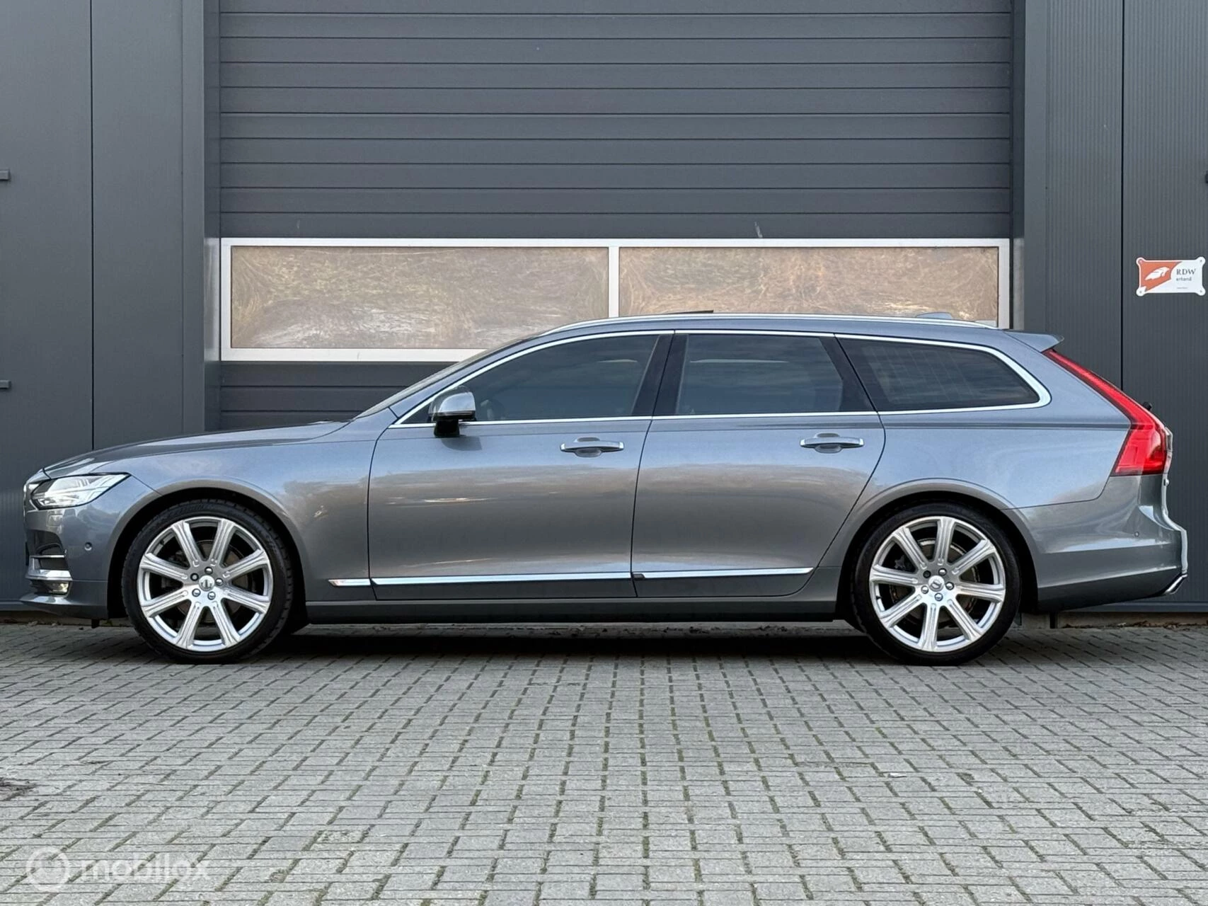 Hoofdafbeelding Volvo V90