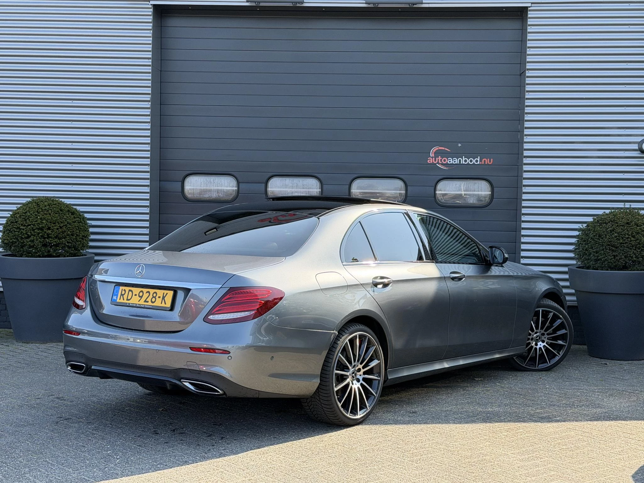 Hoofdafbeelding Mercedes-Benz E-Klasse