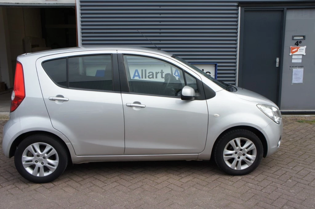 Hoofdafbeelding Opel Agila