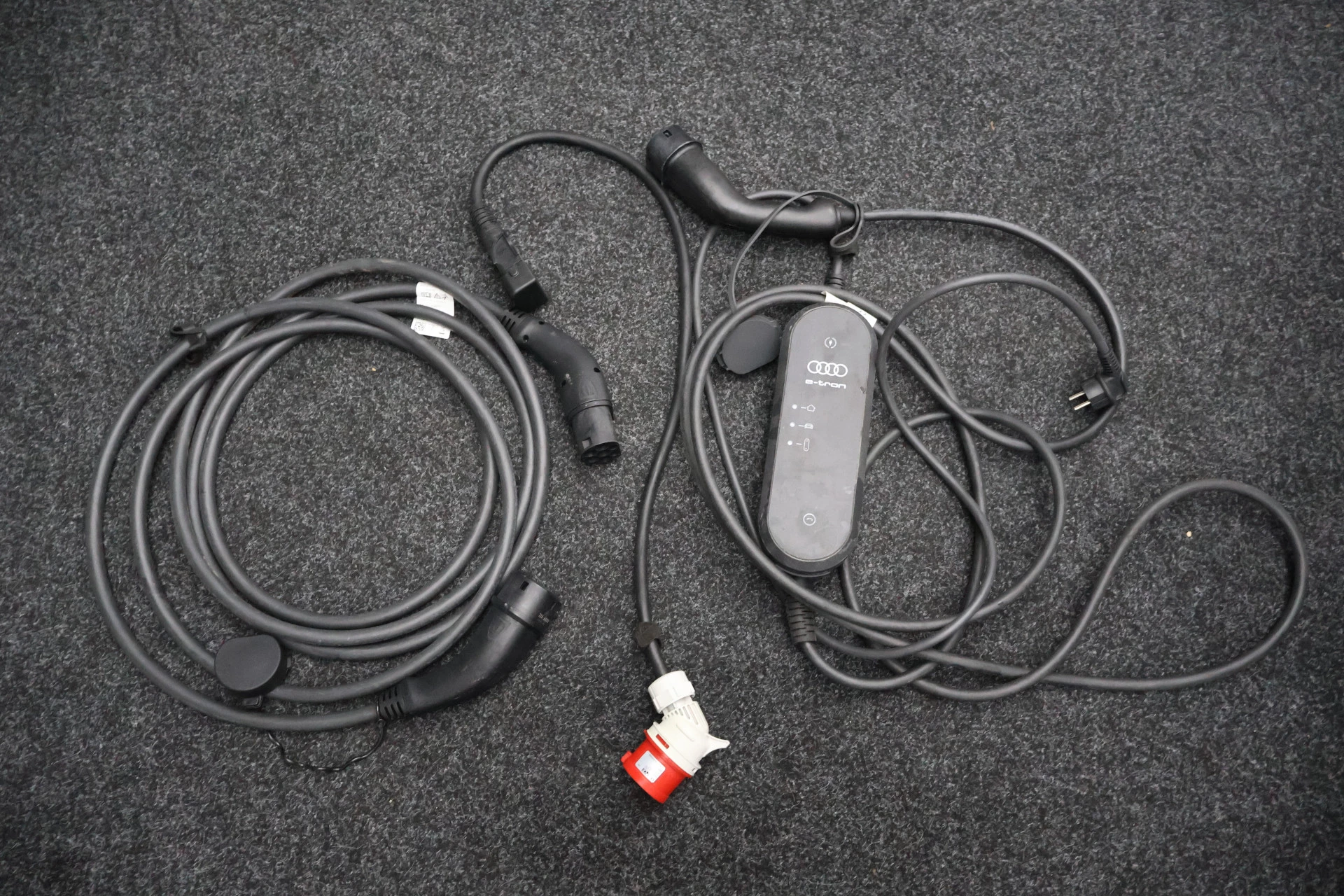 Hoofdafbeelding Audi e-tron