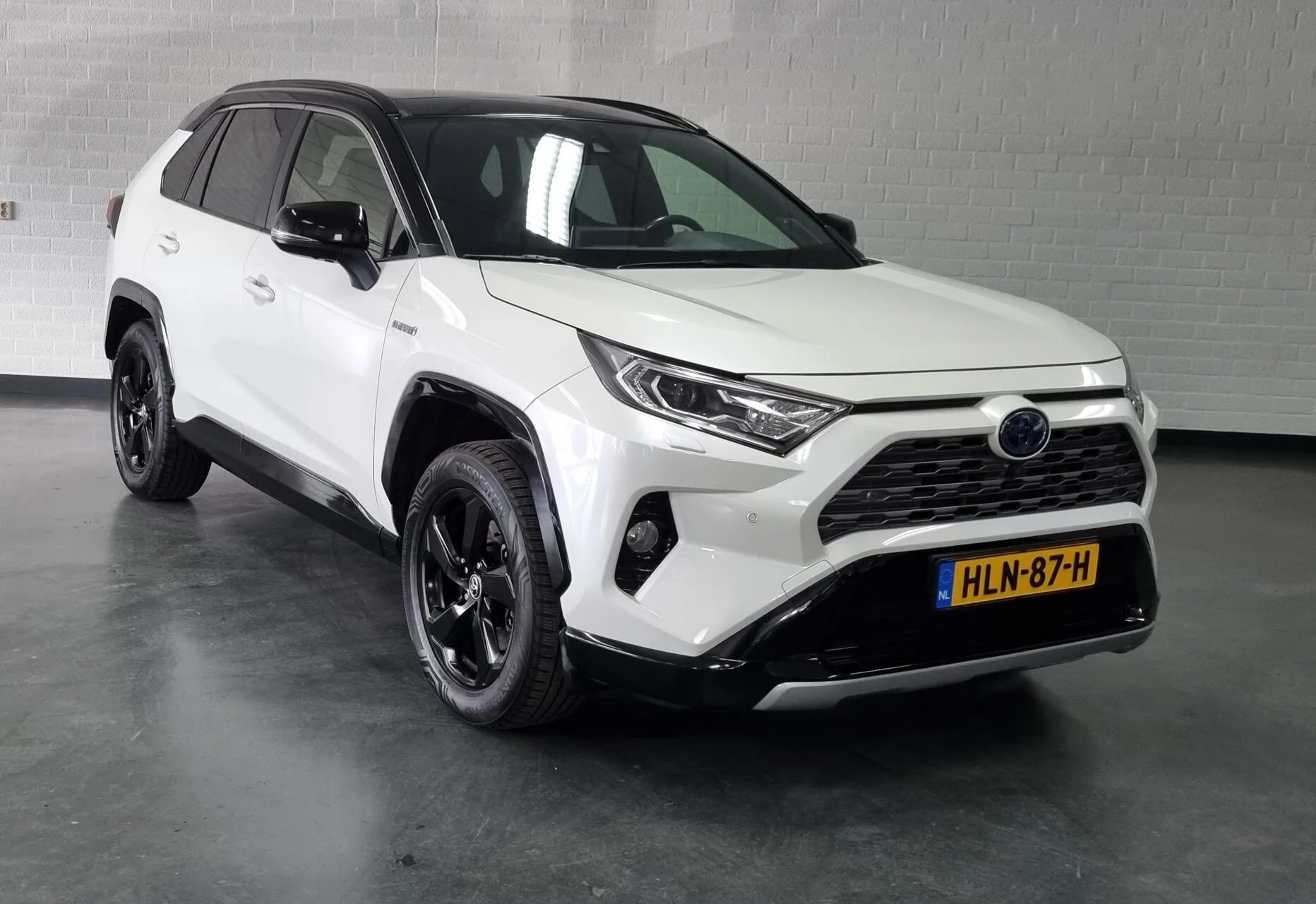 Hoofdafbeelding Toyota RAV4