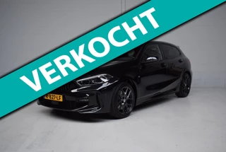 BMW 1-serie 120i 178PK AUT M-SPORT ORG.NED / 1e EIG / NAP / M-SPORTSTOELEN / CAMERA / LED / BTW
