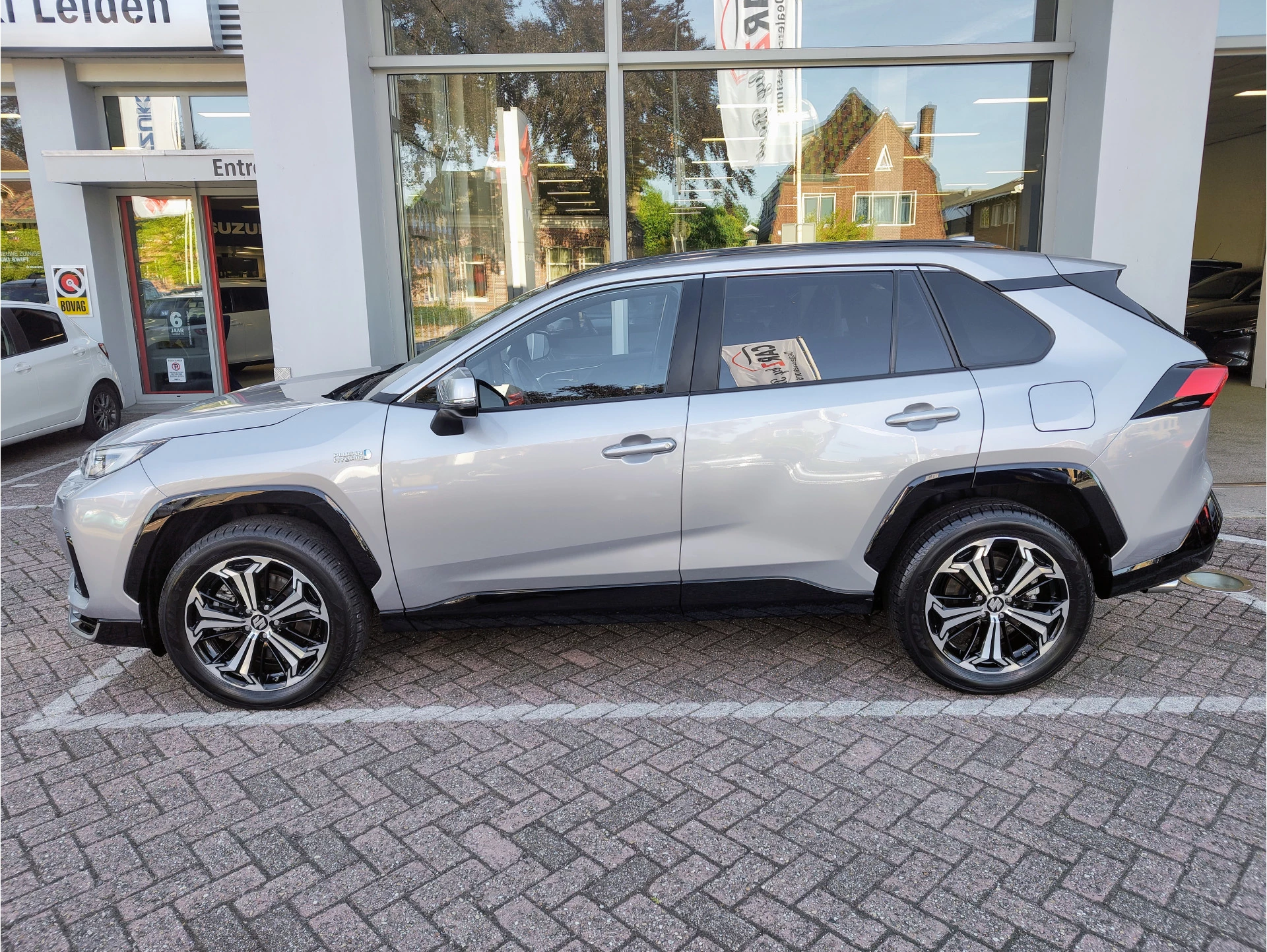 Hoofdafbeelding Suzuki Across