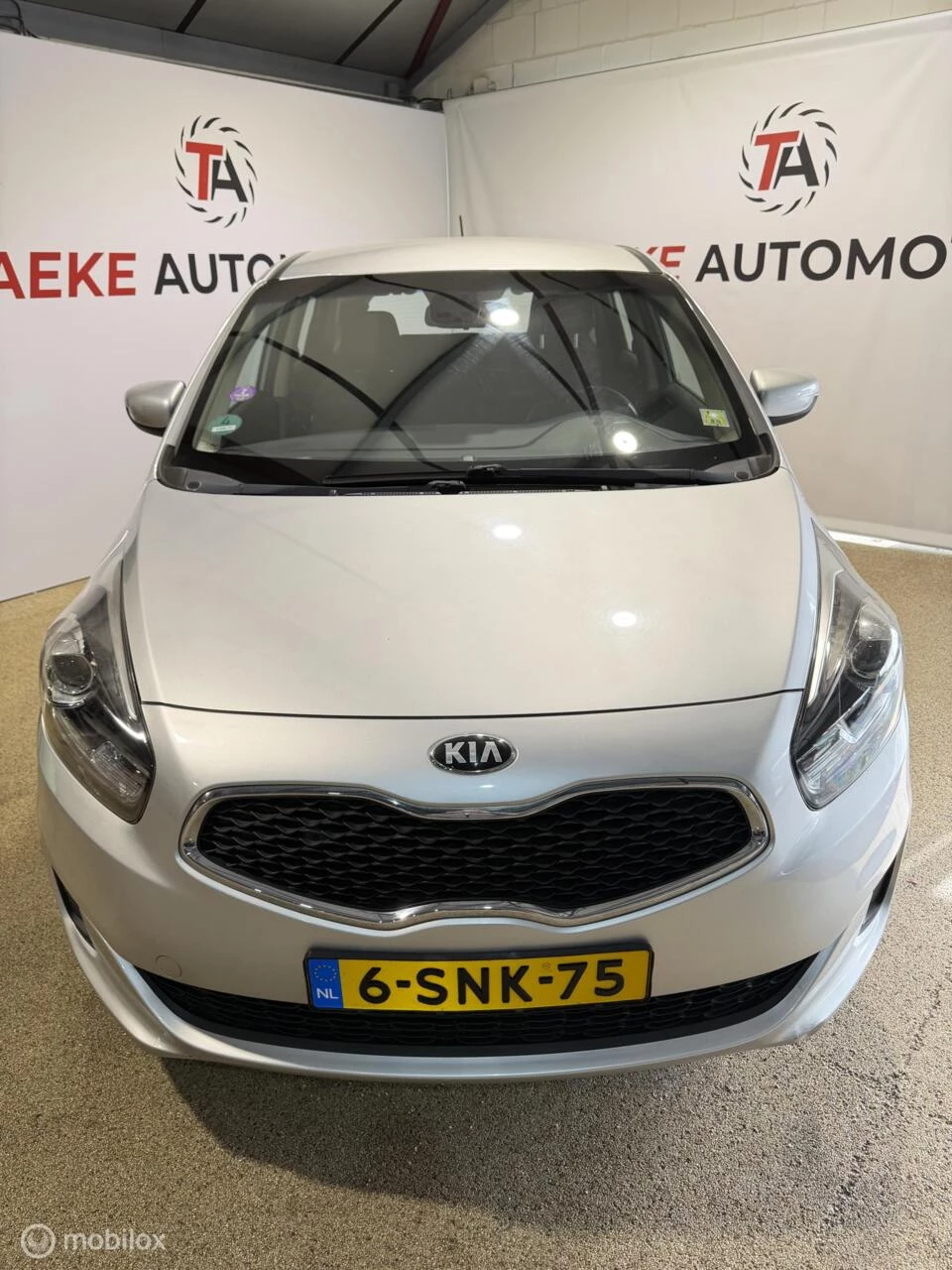 Hoofdafbeelding Kia Carens