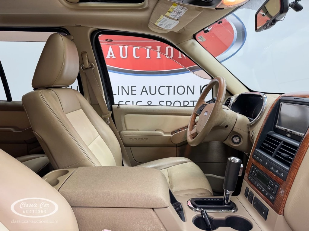Hoofdafbeelding Ford Explorer