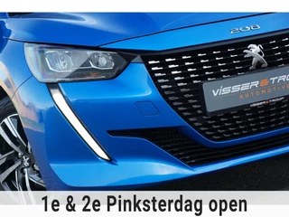 Peugeot 208 1.2 PureTech 100pk Allure - Blue Vertigo - 3D/Carplay/Clima/Nav