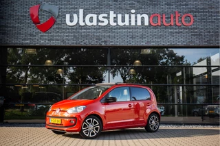 Hoofdafbeelding Volkswagen up! Volkswagen up! 1.0 groove up! BlueMotion , Pano, PDC, Cruise, 1e eigenaar, Fender, 