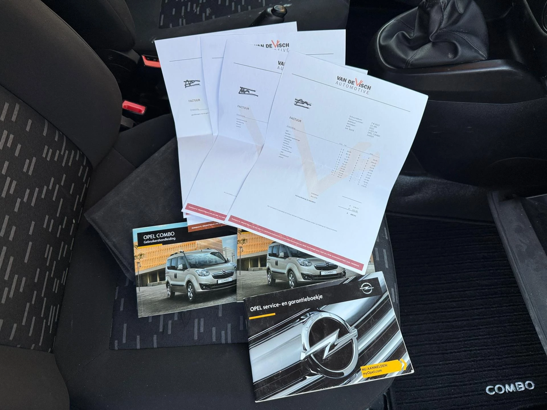 Hoofdafbeelding Opel Combo