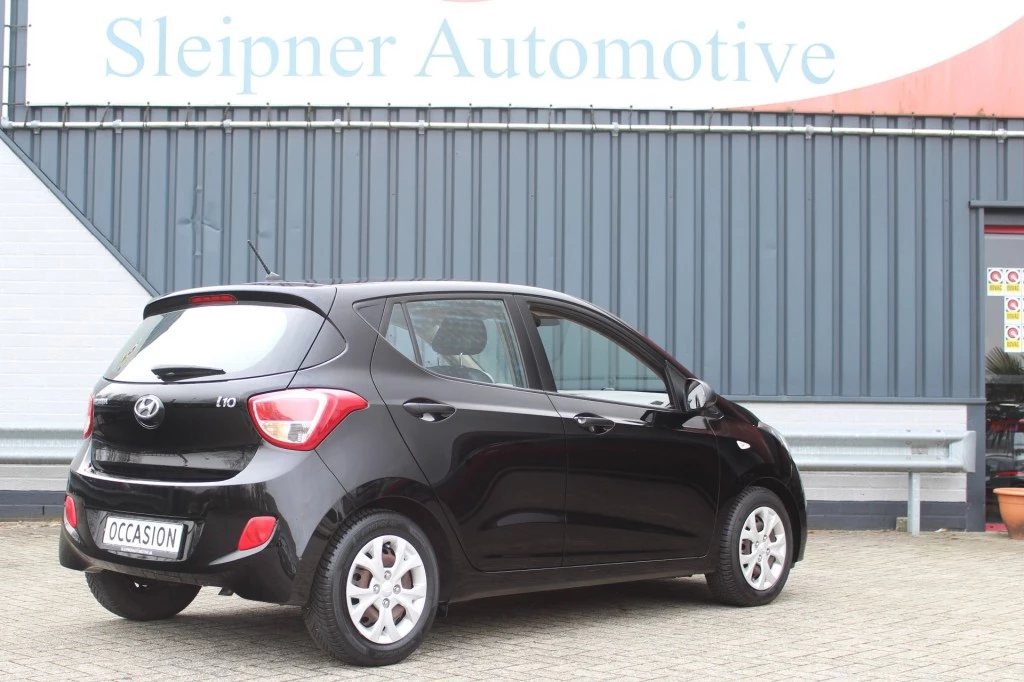 Hoofdafbeelding Hyundai i10