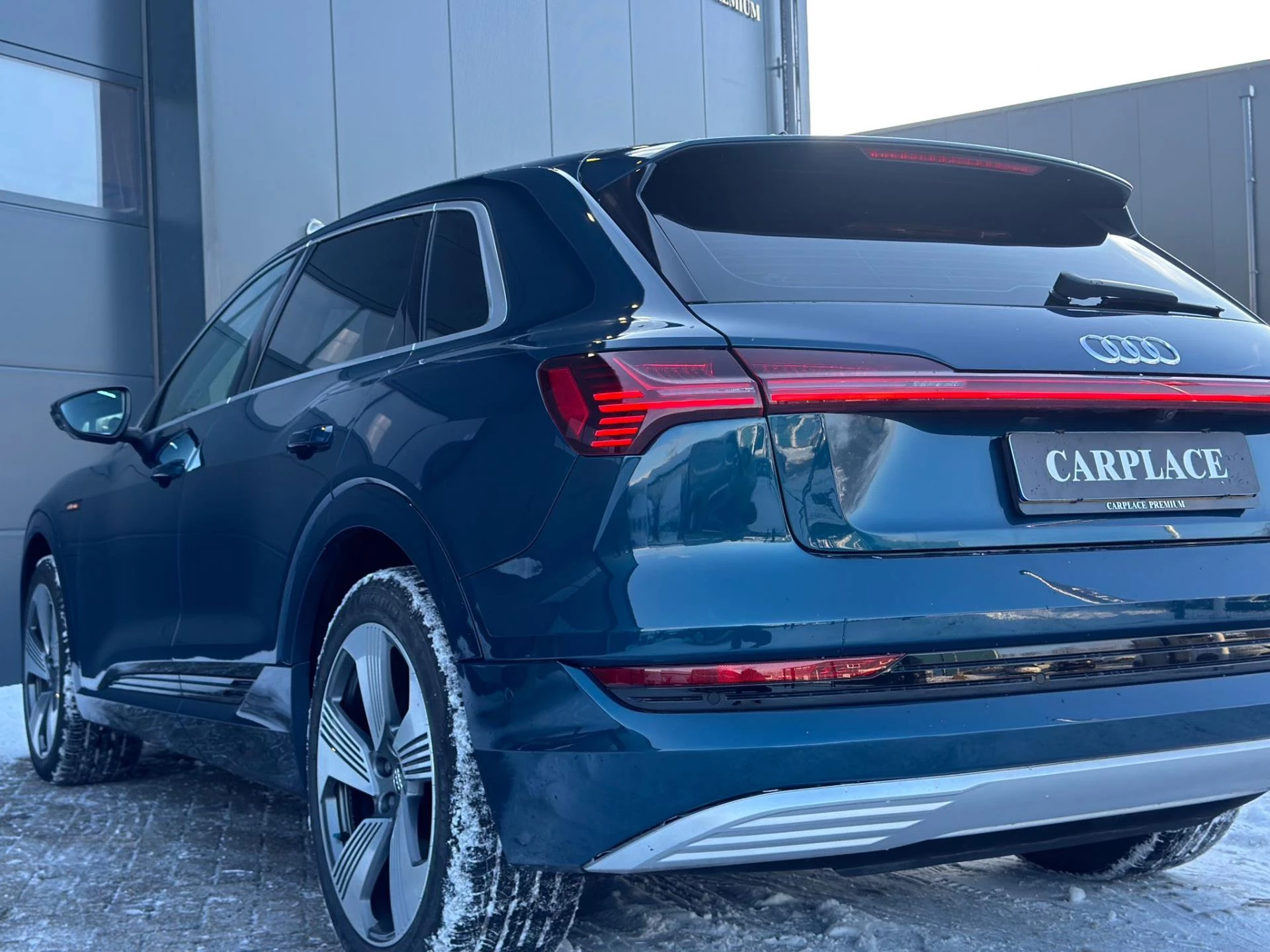 Hoofdafbeelding Audi e-tron