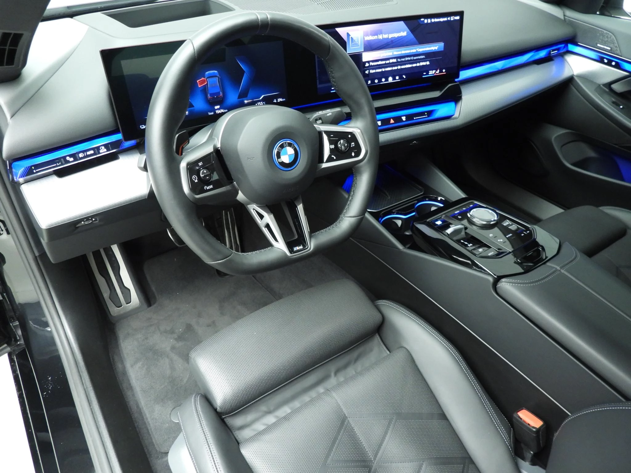 Hoofdafbeelding BMW i5