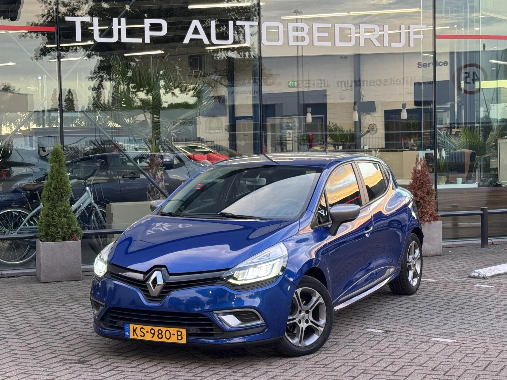 Hoofdafbeelding Renault Clio