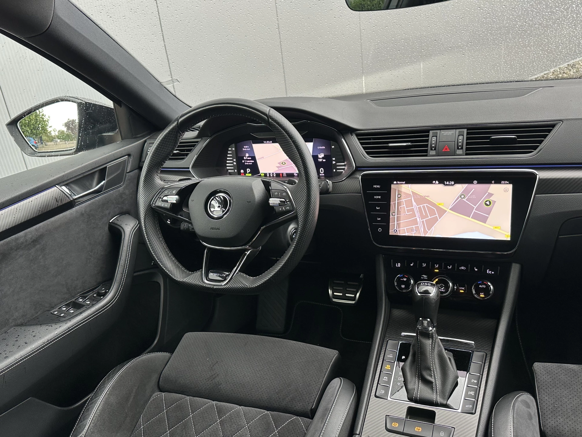 Hoofdafbeelding Škoda Superb