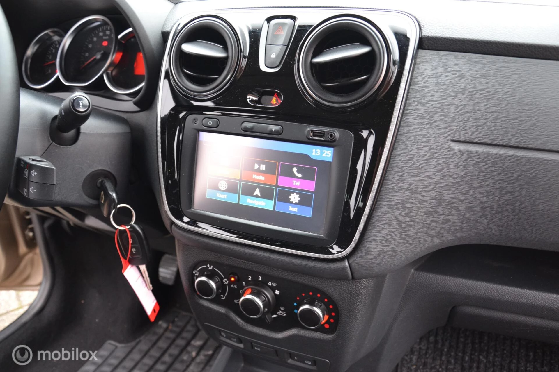 Hoofdafbeelding Dacia Dokker