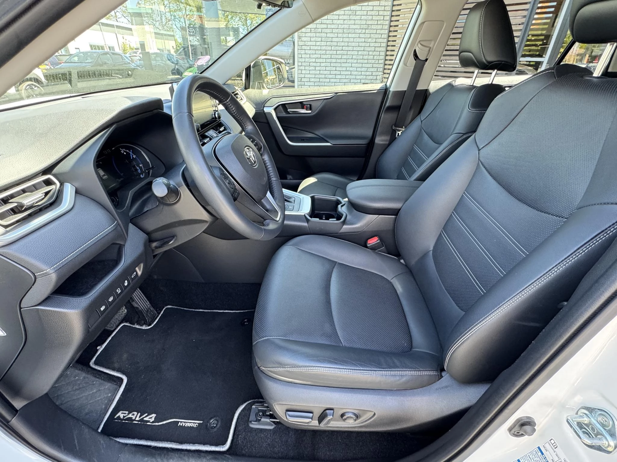 Hoofdafbeelding Toyota RAV4