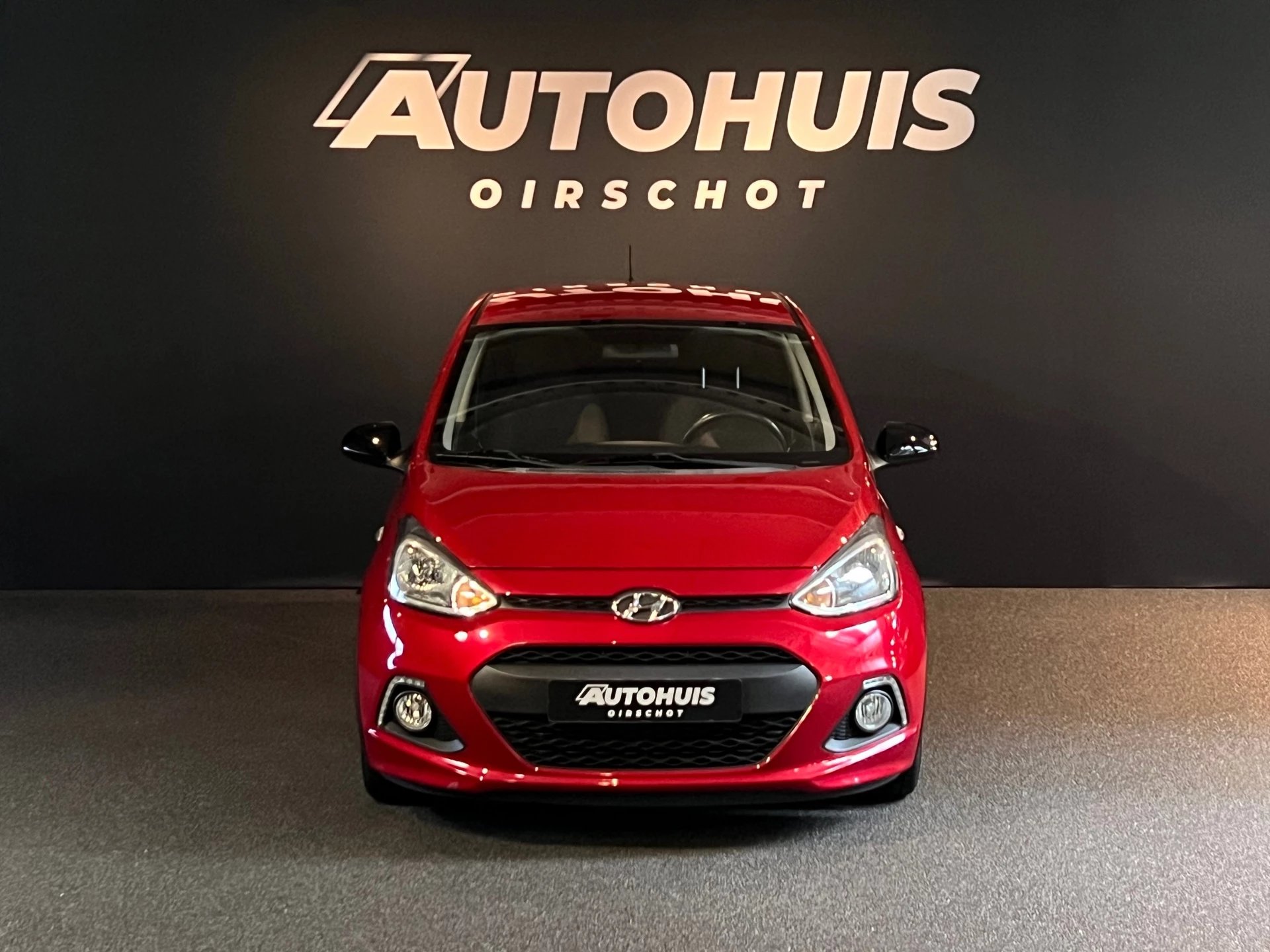 Hoofdafbeelding Hyundai i10