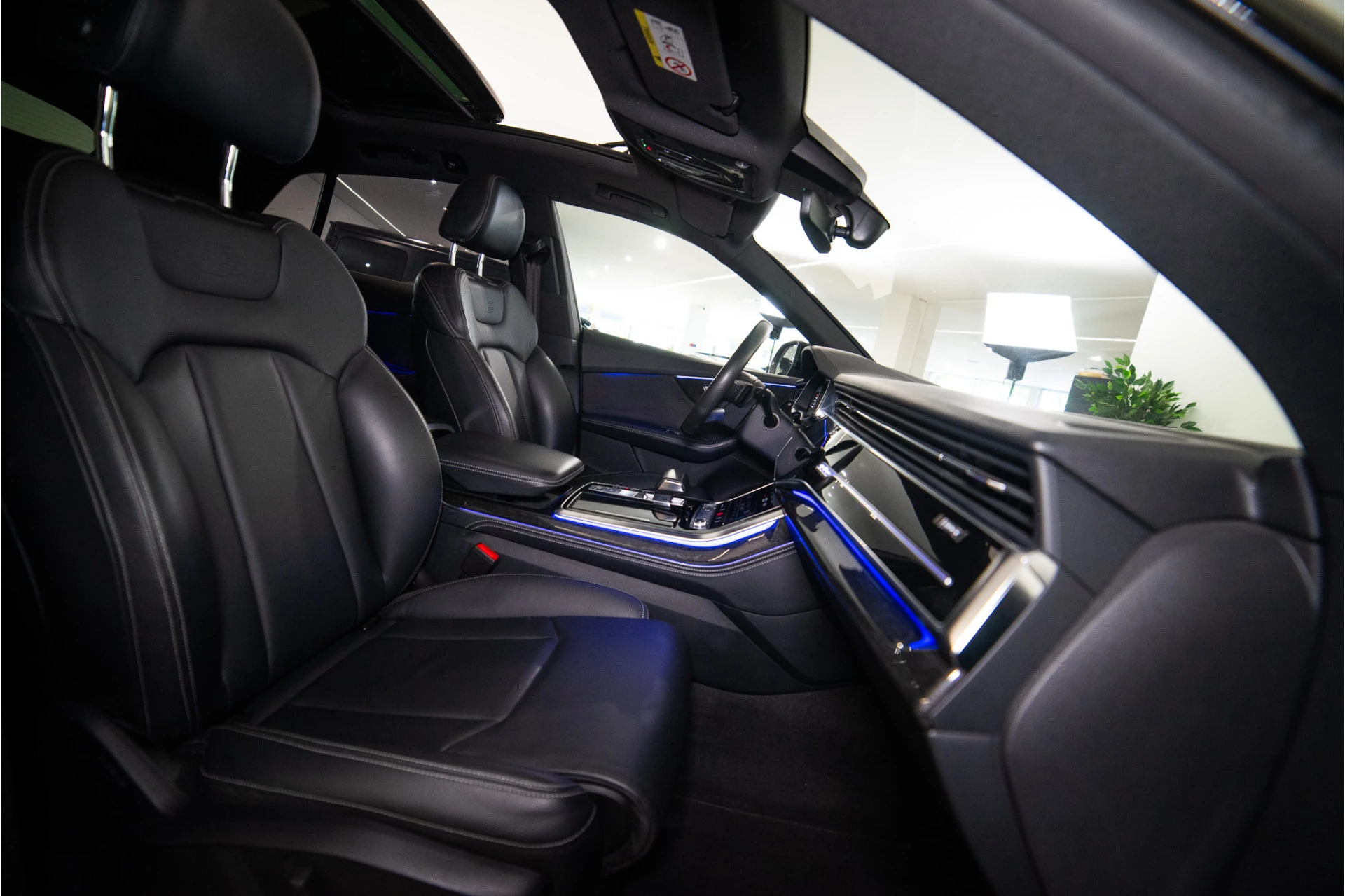 Hoofdafbeelding Audi Q8