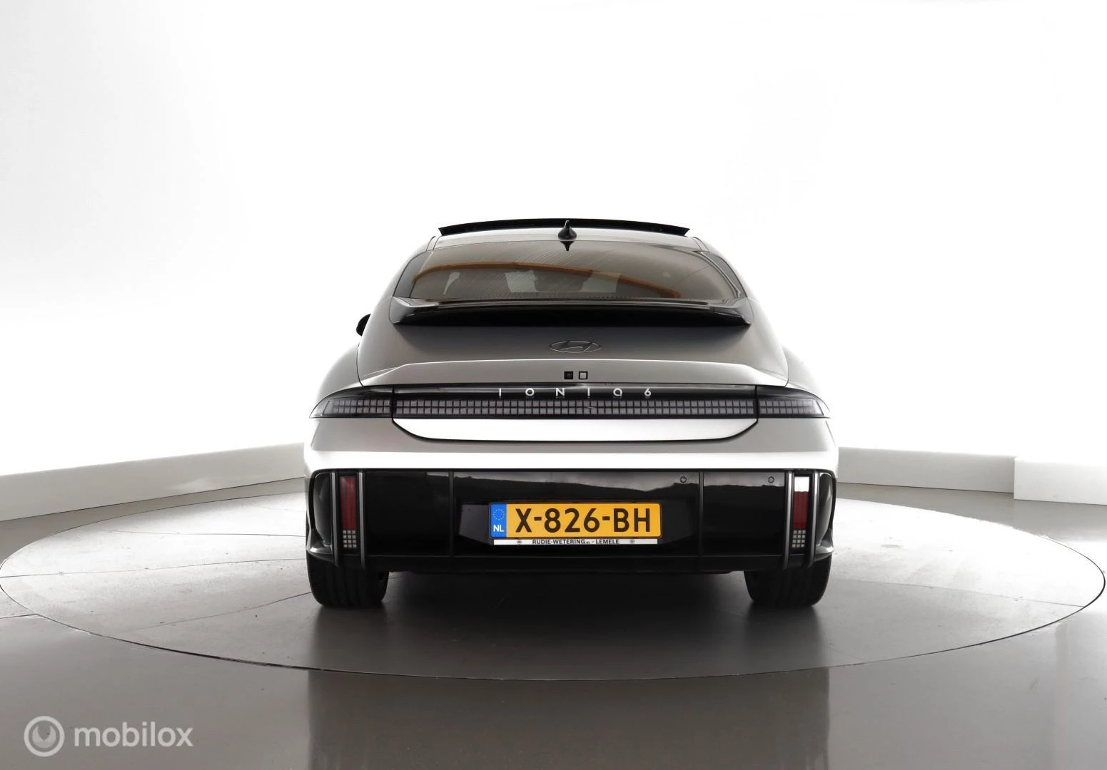 Hoofdafbeelding Hyundai IONIQ 6