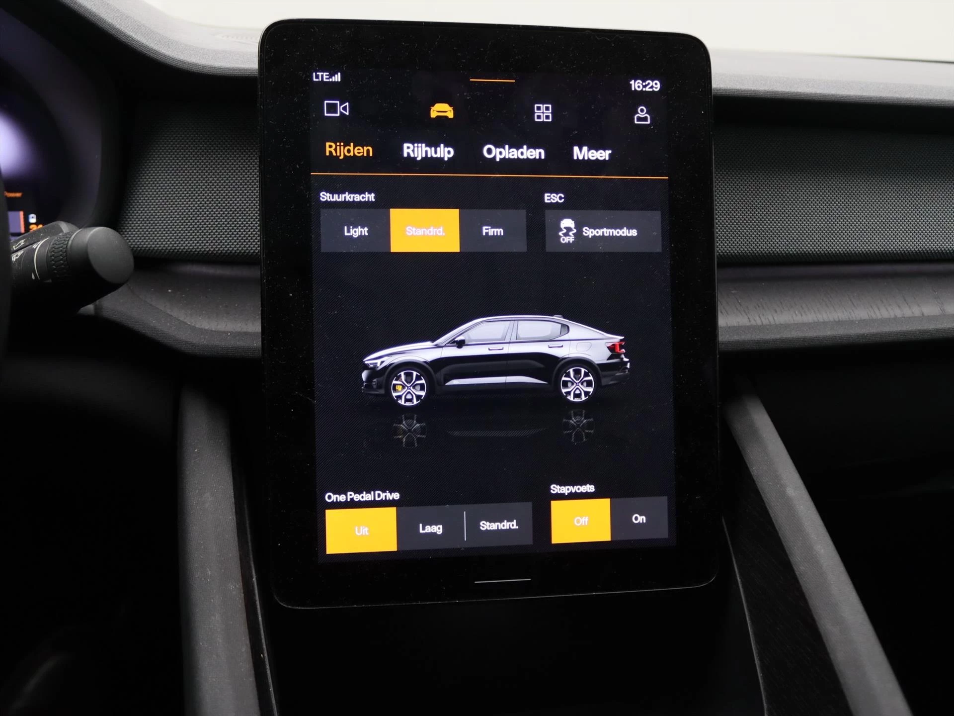 Hoofdafbeelding Polestar 2