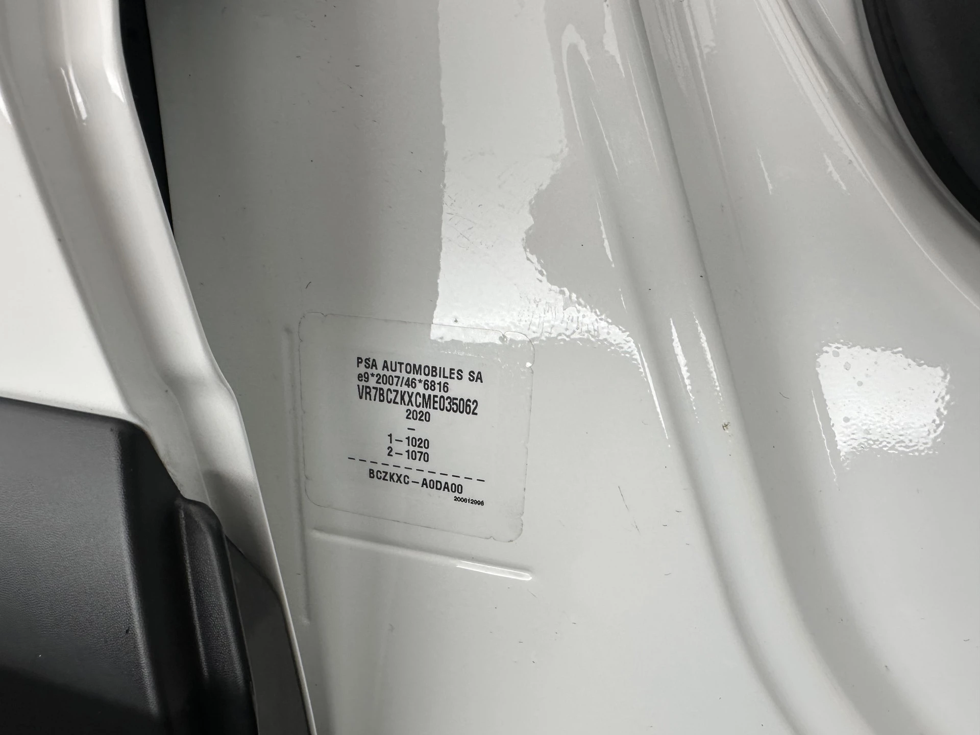 Hoofdafbeelding Citroën ë-C4